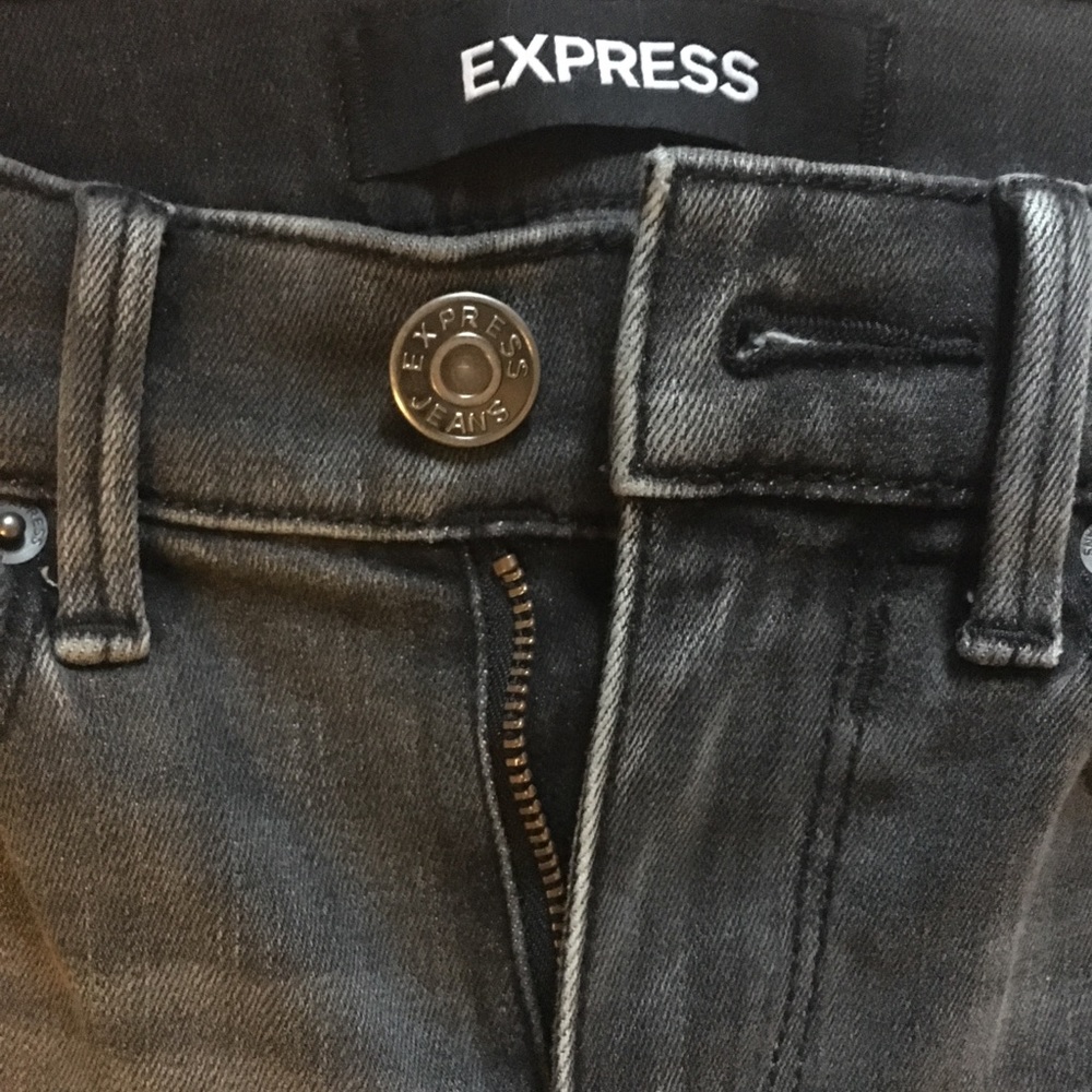 Express Mid Rise Legging - Picture 2 of 4